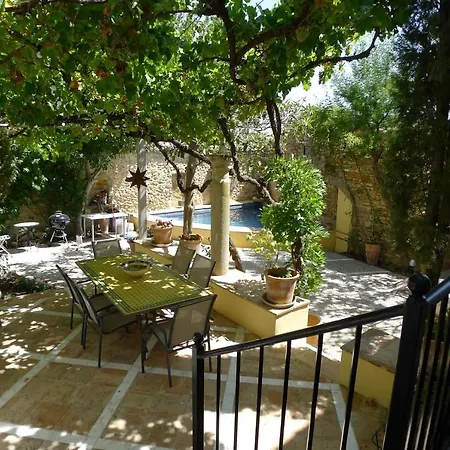 Salvatierra Guest House-2